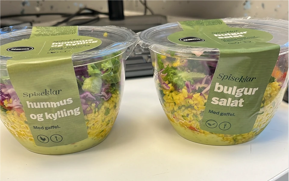 Billede af produkterne: Næmt Spiseklar Humus og Kylling samt Næmt Spiseklar Bulgursalat