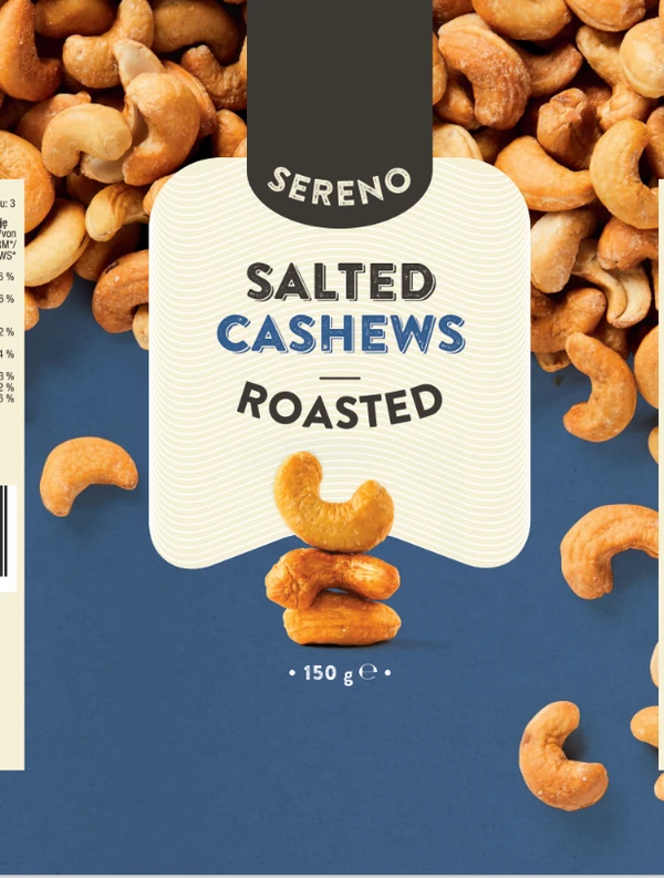 En pose cashew nødder hvor der på posen står salted cashews roasted og der er nødder på posen
