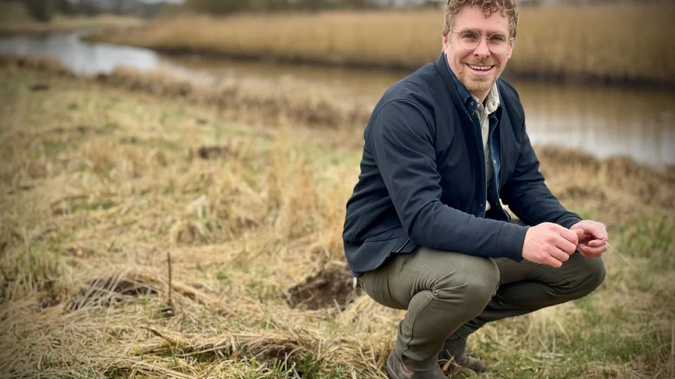 Emil Egerod Hubbard er tovholder på det historiske projekt, Grøn Trepart, der skal ændre Danmarkskortet og stoppe ildsvindet i vores havmiljø. Foto: Skive Kommune, Jane Gisselmann