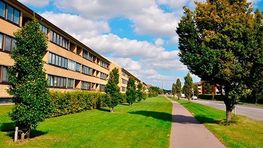 Gul boligblok 