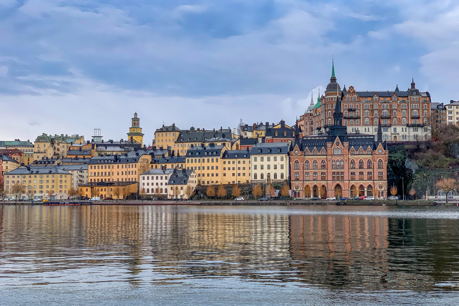 Limit values for climate impact from buildings and an expanded climate declaration