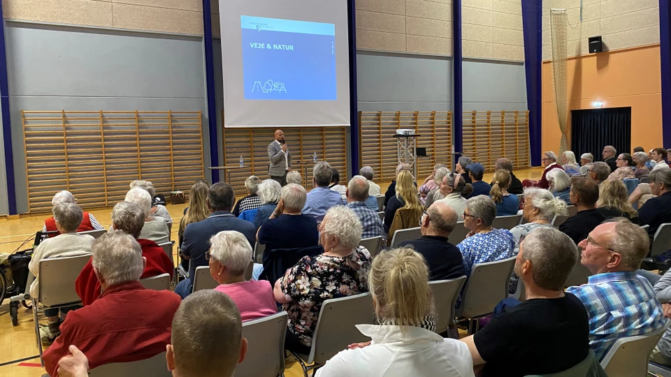 Billede fra KB og borgermøde i Møns Hallerne 19. maj 2024