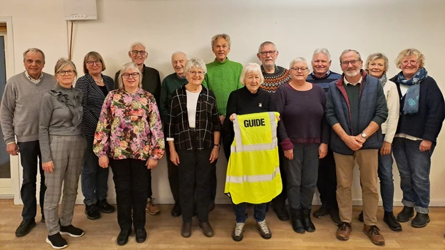 De frivillige guider bag Oplevelsesturene i 2025