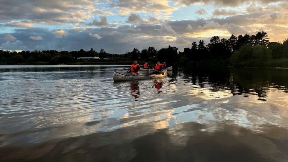 To kanoer på Hulemosesøen