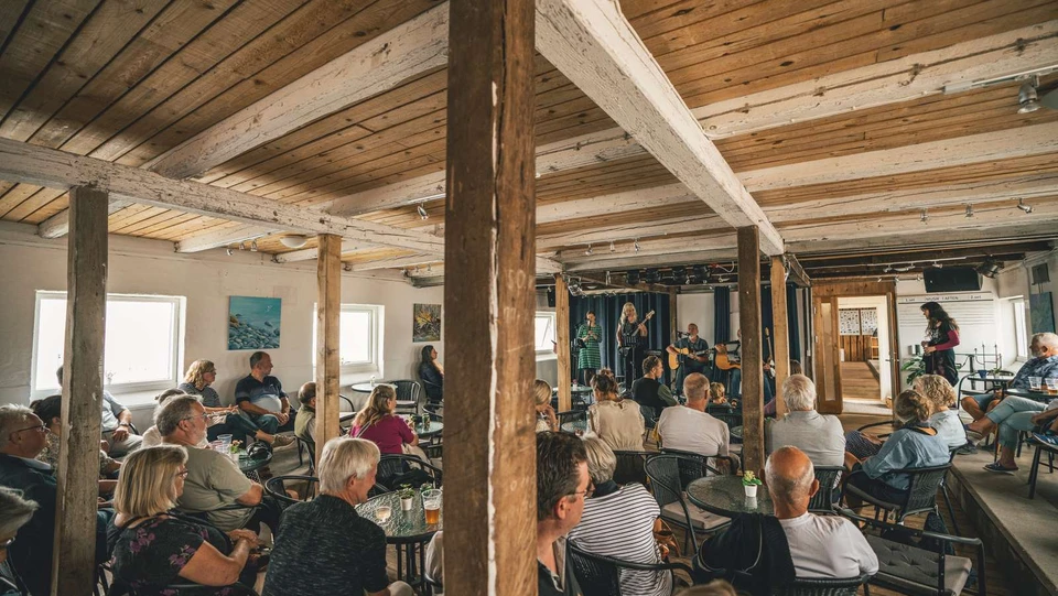 Den Gule Stald på Kalvehave Havn